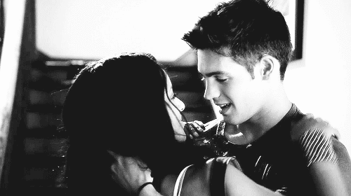 Things You Should Know About Dating A Gemini Woman